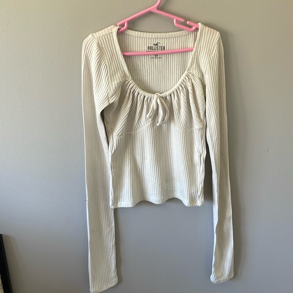 hollister white sweater crop top